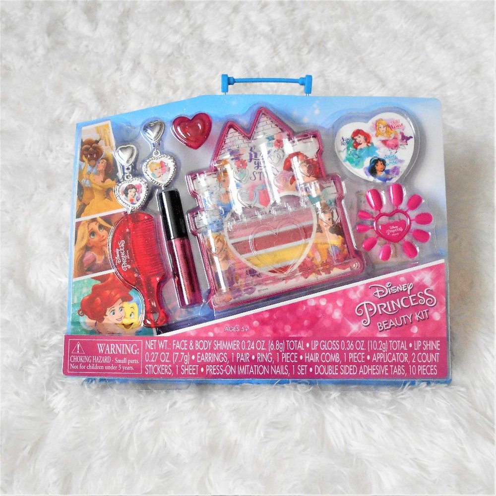 Disney Princess Beauty Kit Castle
